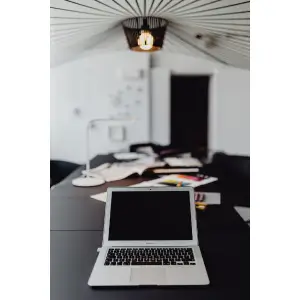 Organisateur-fournitures-bureau